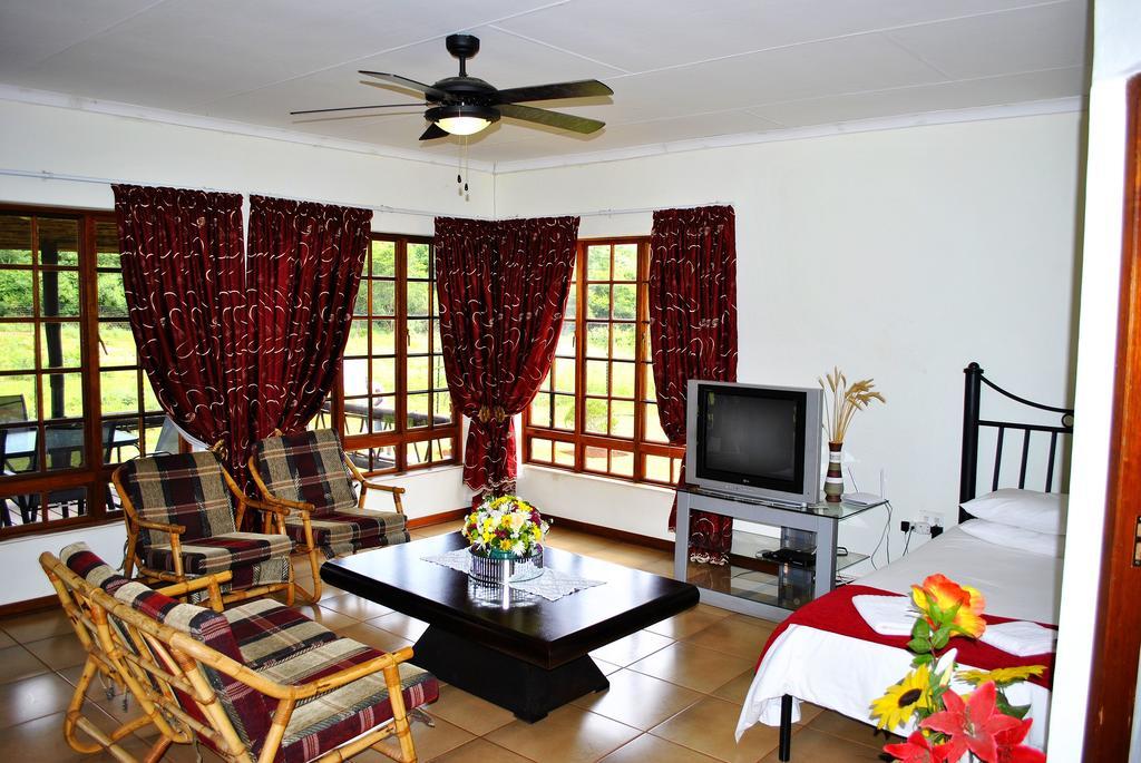 Mount Azimbo Lodge Louis Trichardt Exteriér fotografie